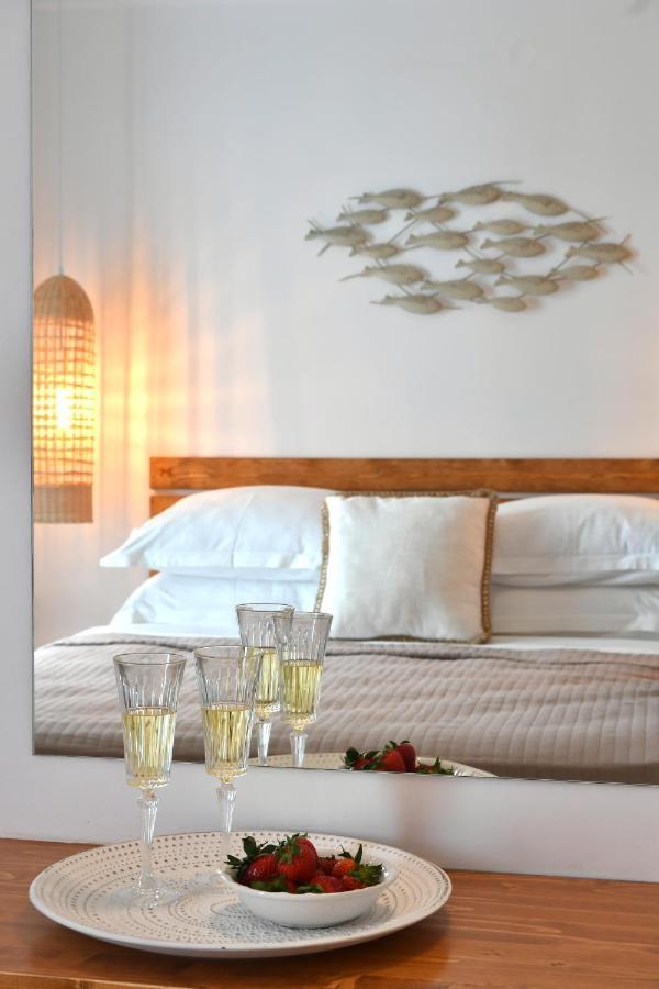 Ammos Luxury Rooms & Home Náousa Buitenkant foto